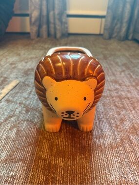 Ceramic Lion Planter Glossy Brown & Cream Speckled Animal Shape 7 in